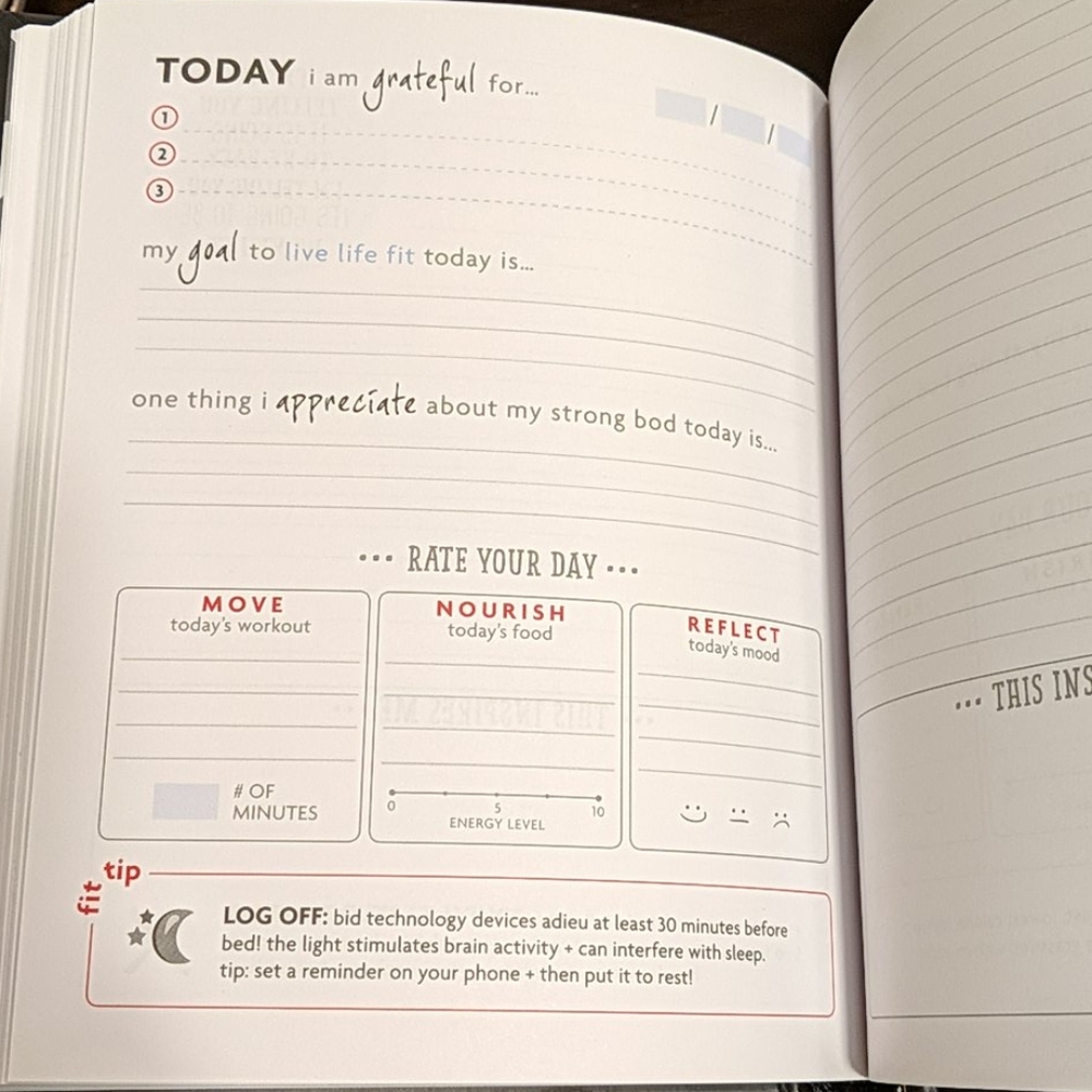 Notebook - Picture 3 of 4
